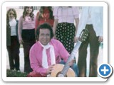 Teixeirinha nos anos 70 e suas 5 filhas